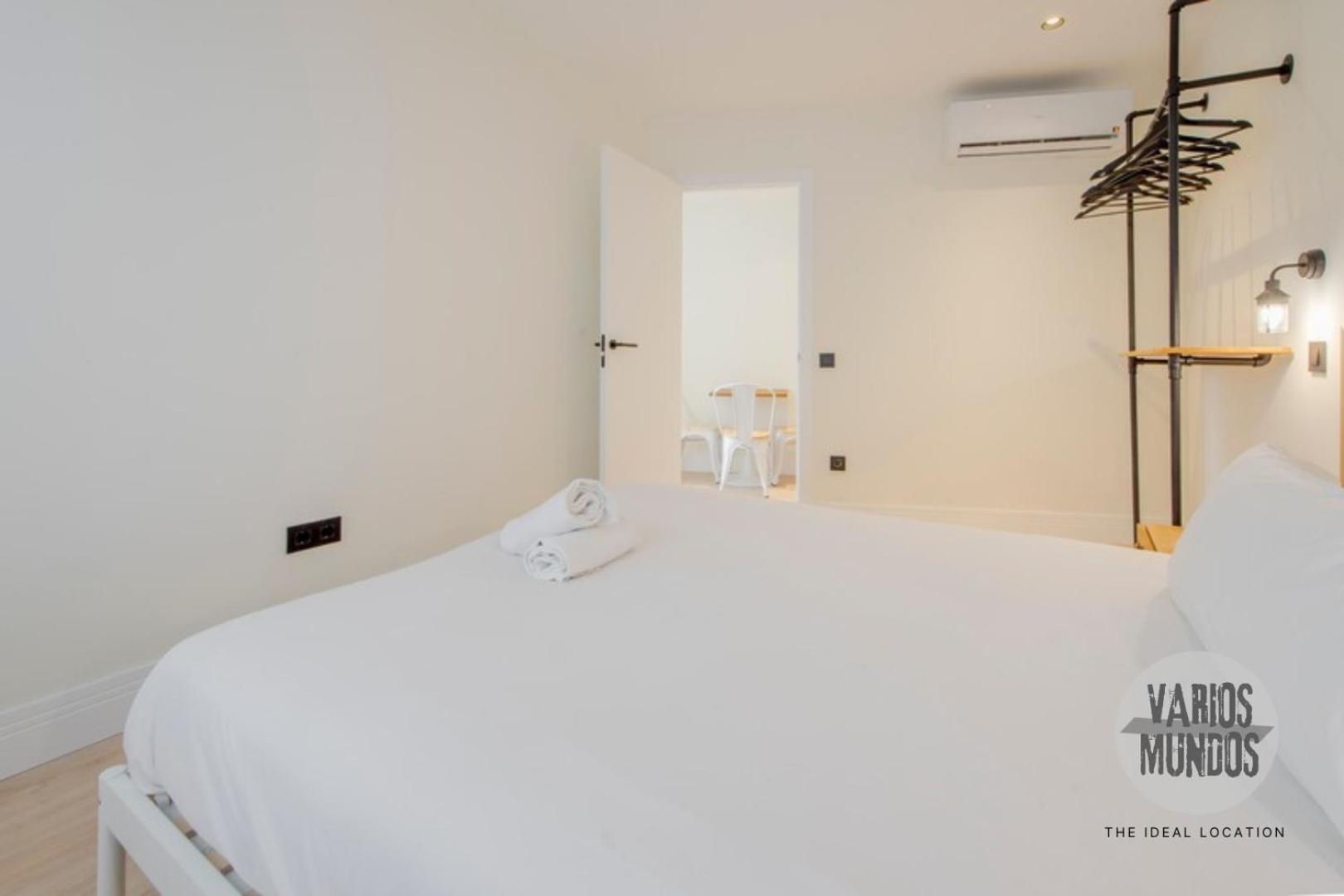 Malasana Escapada Para 6 , Descubre San Bernardo 20 E3 Madrid Luaran gambar